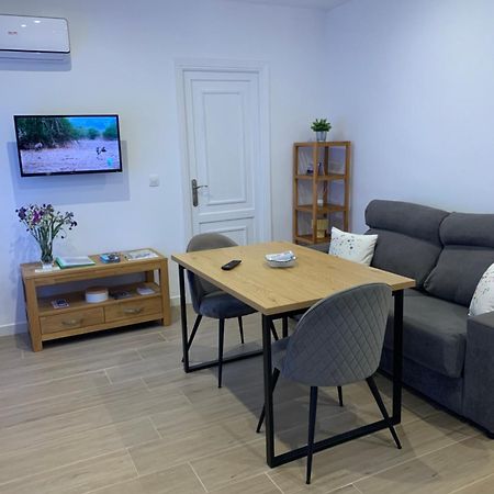 Apartamento Plaza De La Corredera Kordoba Bagian luar foto