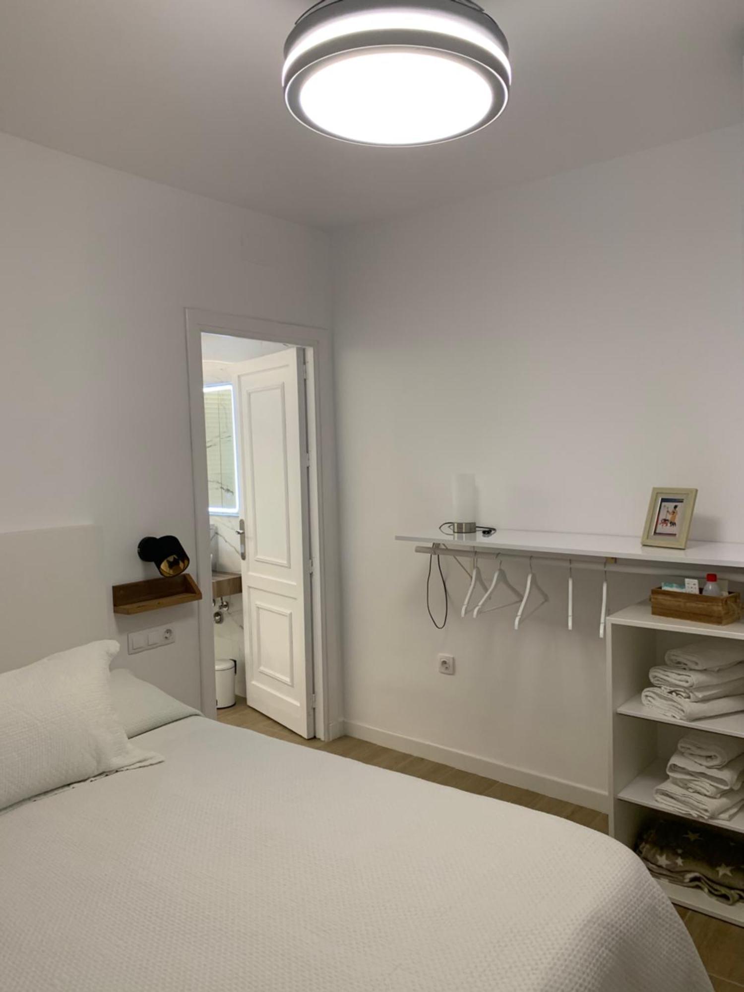 Apartamento Plaza De La Corredera Kordoba Bagian luar foto