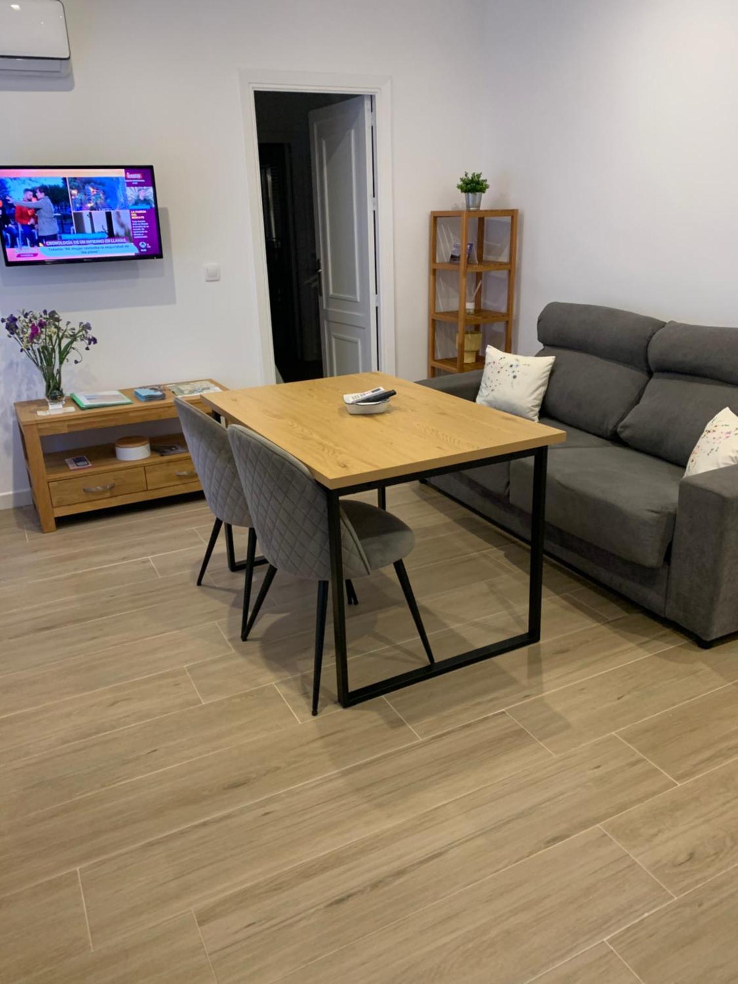 Apartamento Plaza De La Corredera Kordoba Bagian luar foto