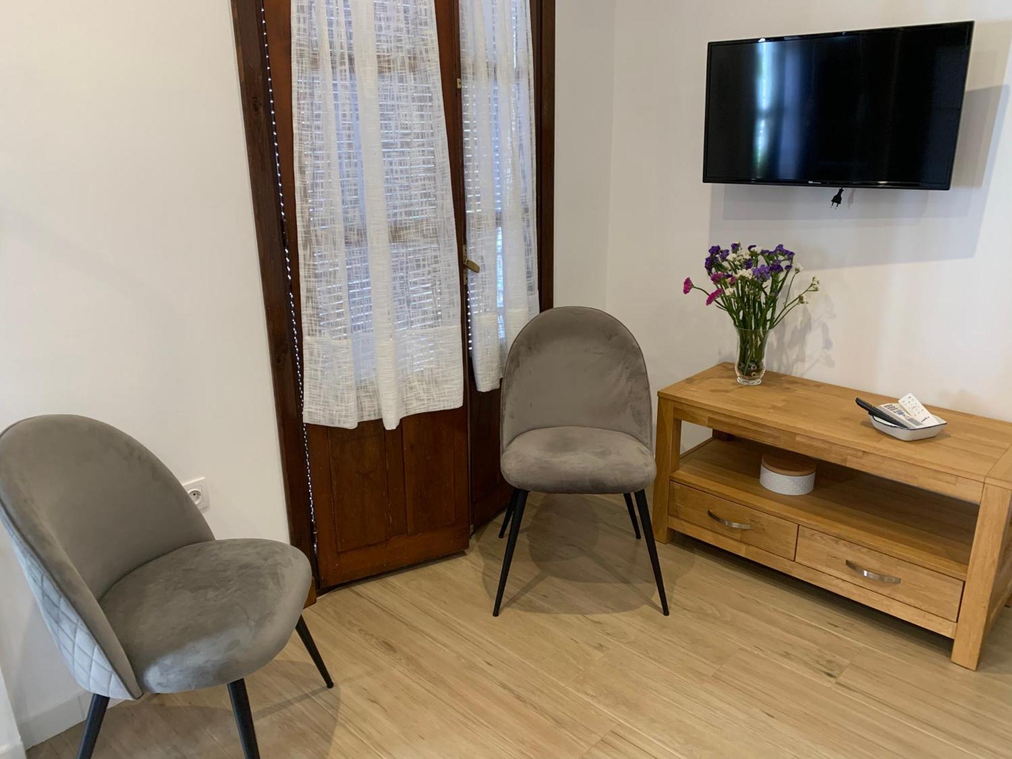 Apartamento Plaza De La Corredera Kordoba Bagian luar foto