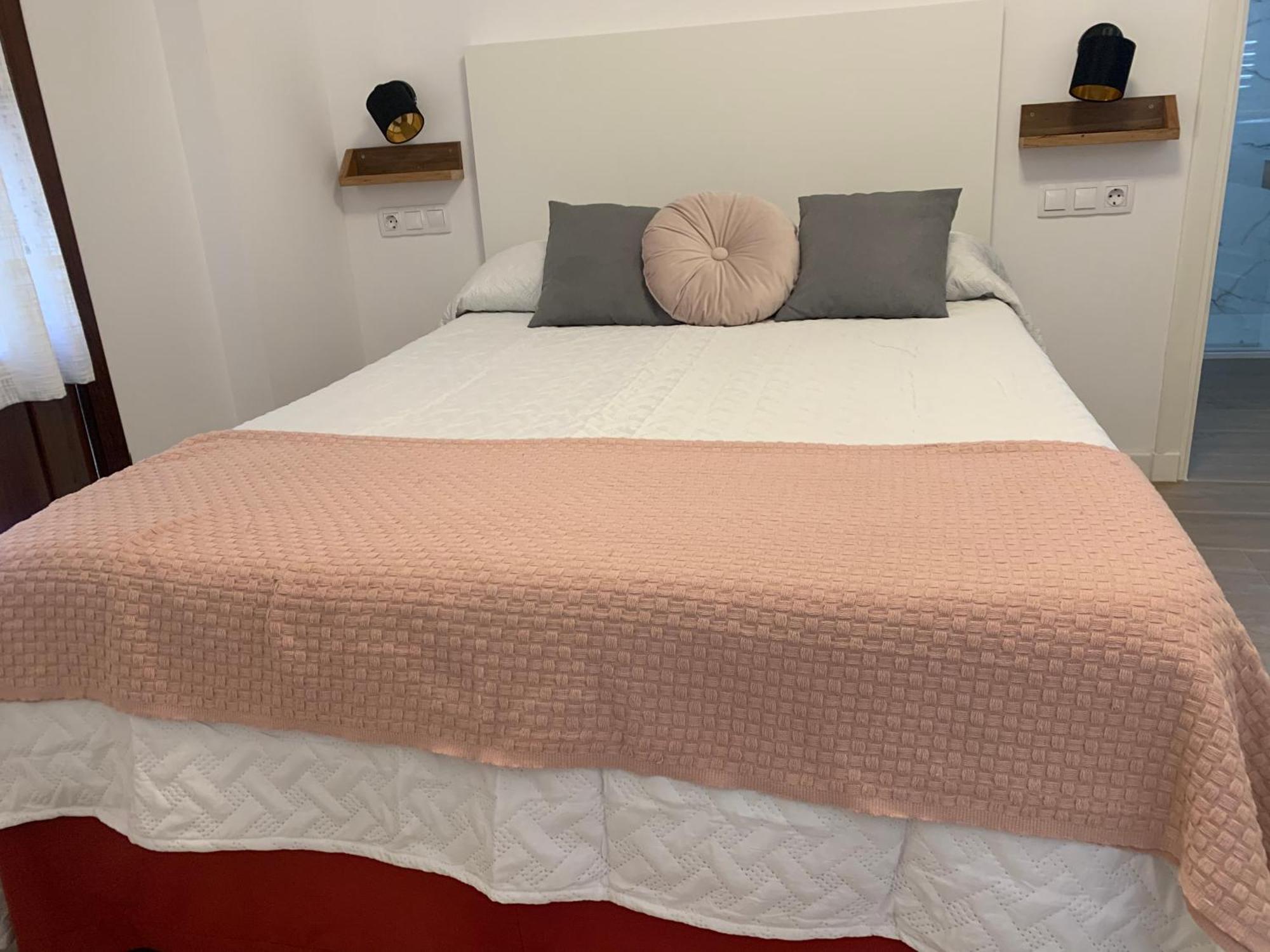 Apartamento Plaza De La Corredera Kordoba Bagian luar foto